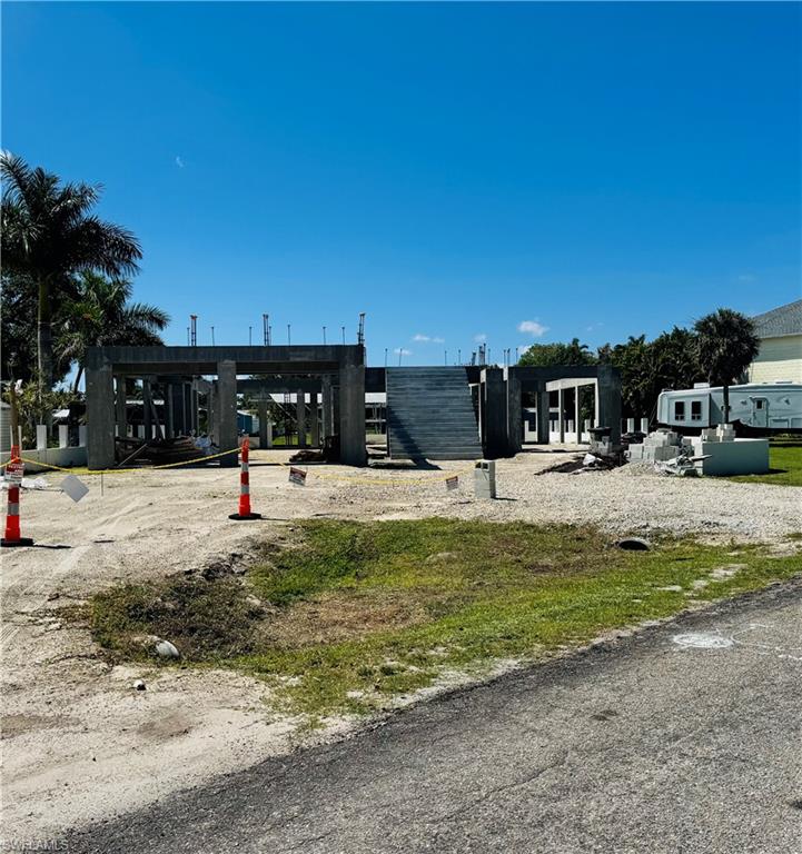 326 SHORE DR photo 8