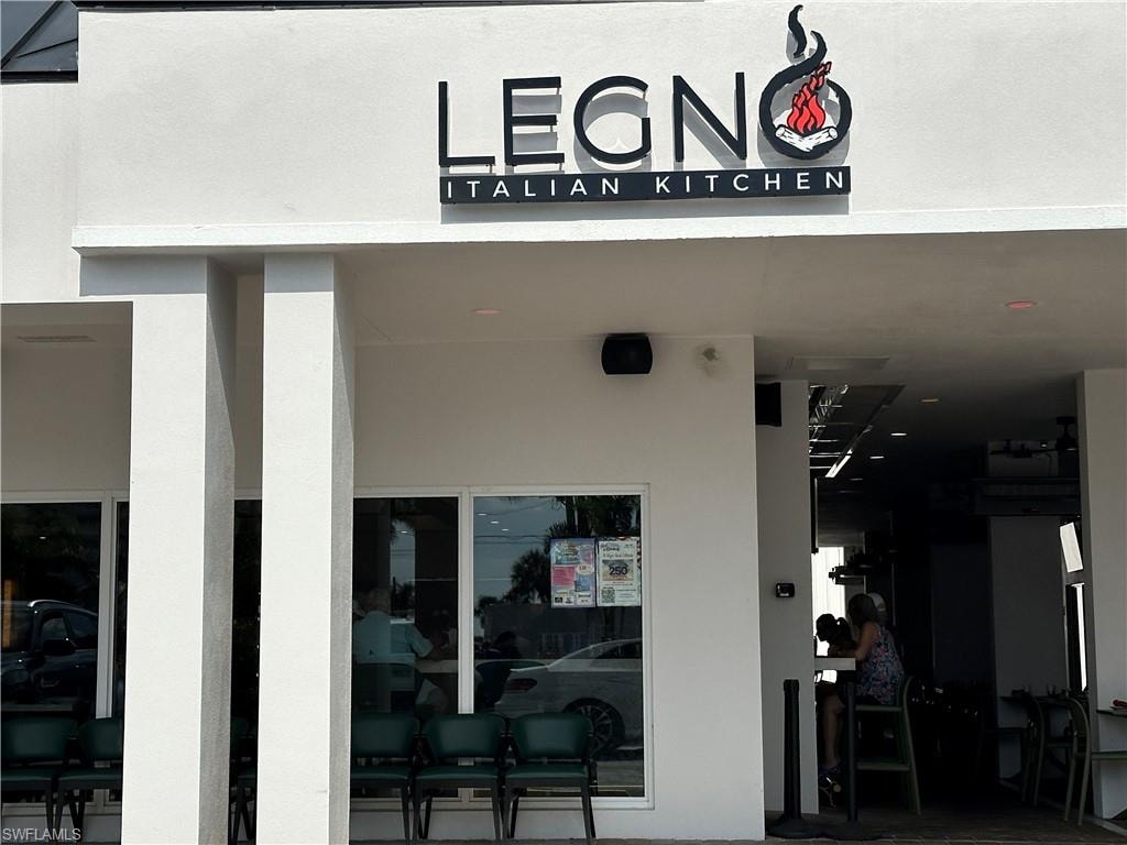 Legno Italian Kitchen