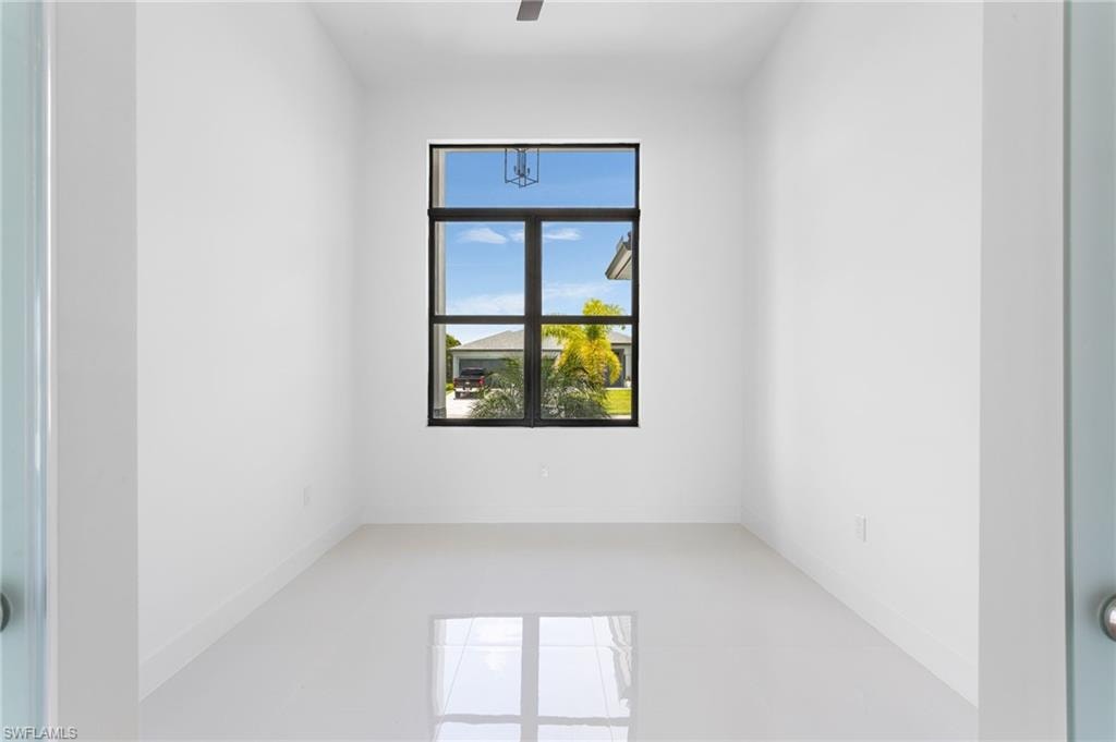 Inside, you’ll find 3 SPACIOUS BEDROOMS plusA VERSATILE DEN (easily used as a 4thbedroom if needed) and 3.5 beautifullyappointed BATHROOMS.