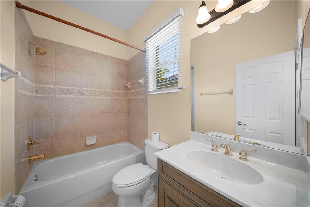 7914 Founders CIR photo 11