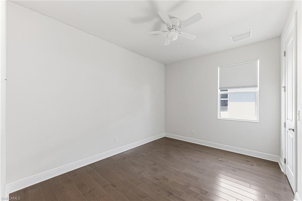 8957 Mustique LN photo 32