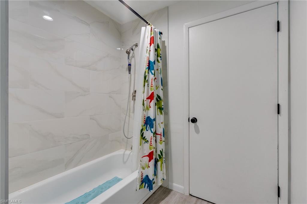 300 Edward AVE photo 14