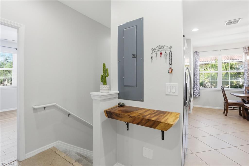 8515 Oakshade CIR 201