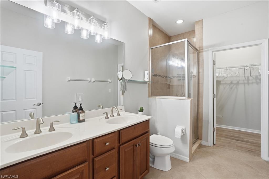 8515 Oakshade CIR 201 photo 20
