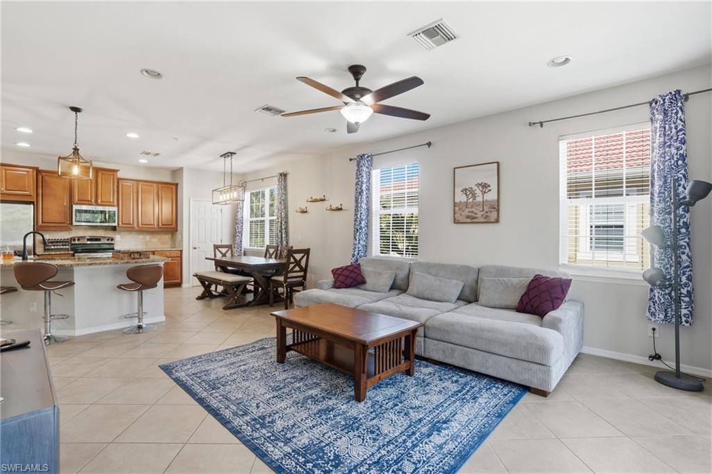 8515 Oakshade CIR 201 photo 9
