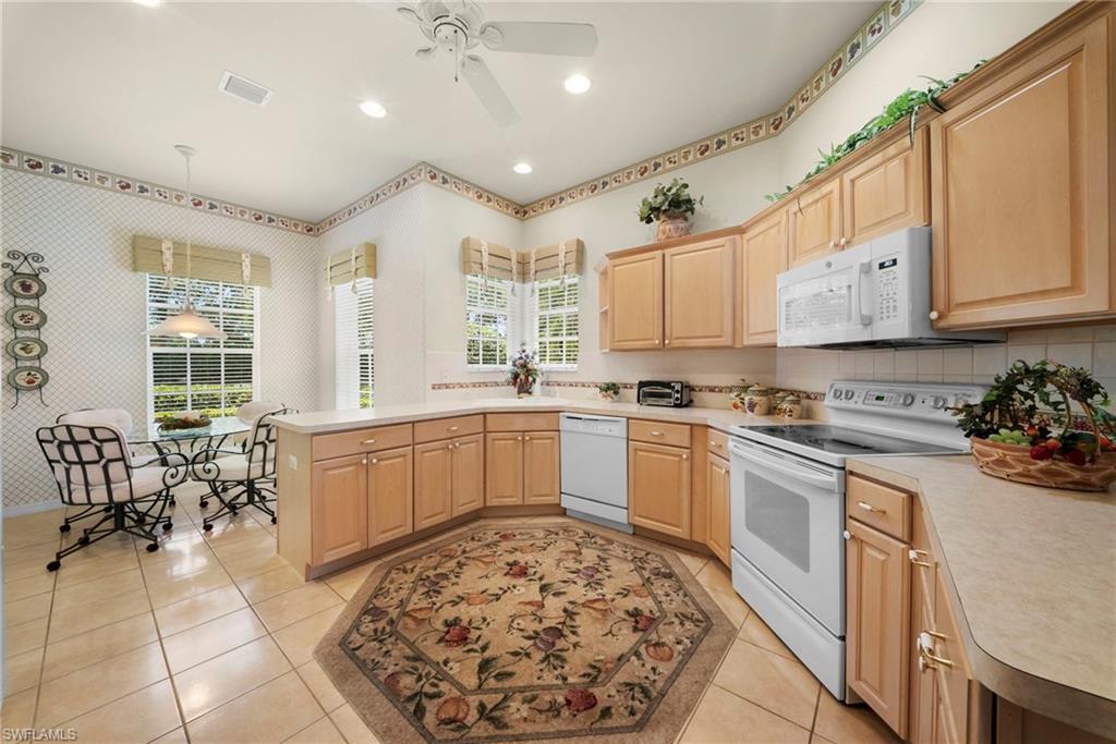 487 Preswick LN photo 14