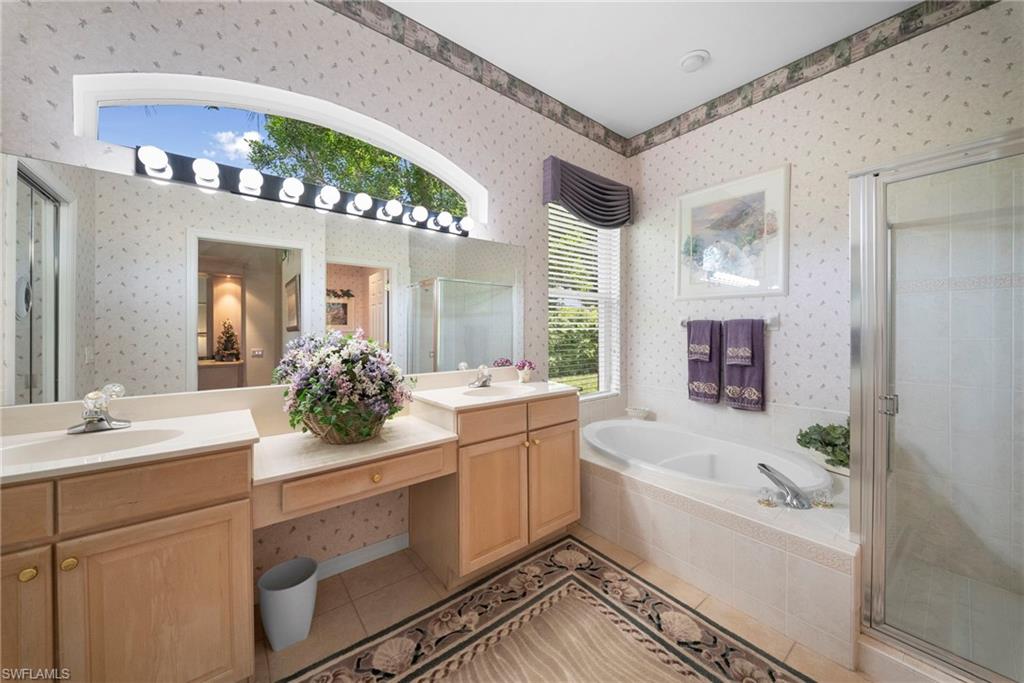 487 Preswick LN photo 35