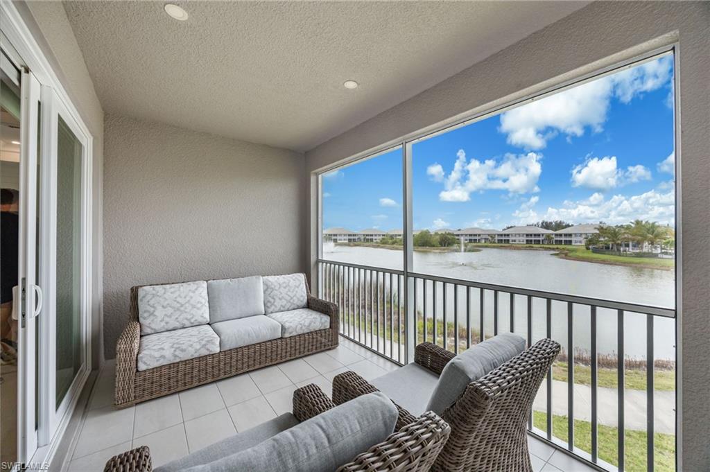 183 Indies DR E 202 photo 22