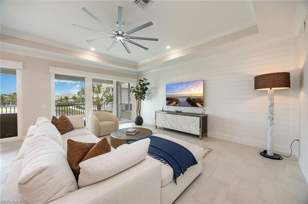 183 Indies DR E 202