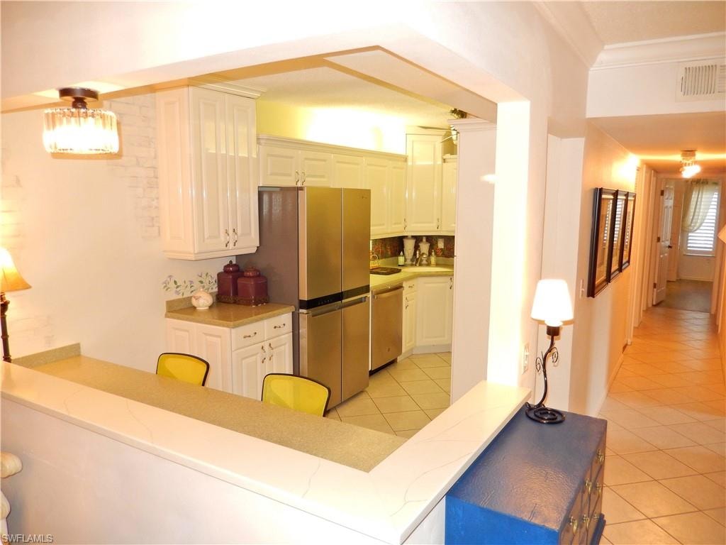 4681 Lakeside Club BLVD 4 photo 8
