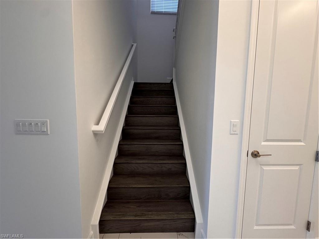 2864 Bloomfield WAY photo 18