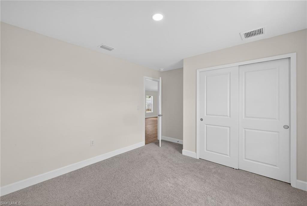 702 NW Douglas CIR photo 17