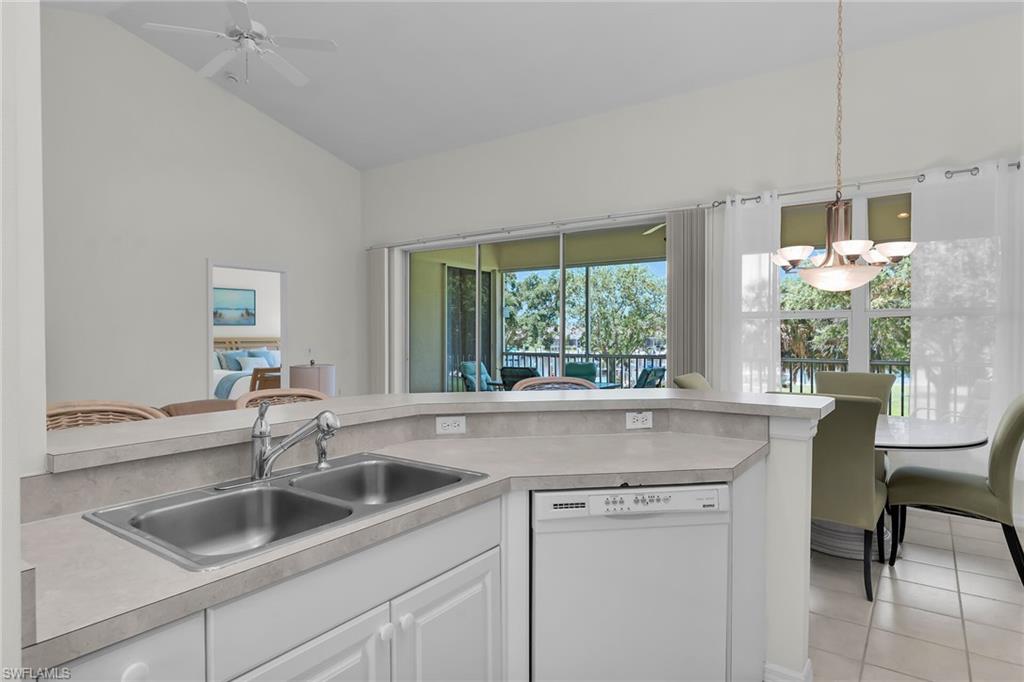 285 Cays DR 2309 photo 19