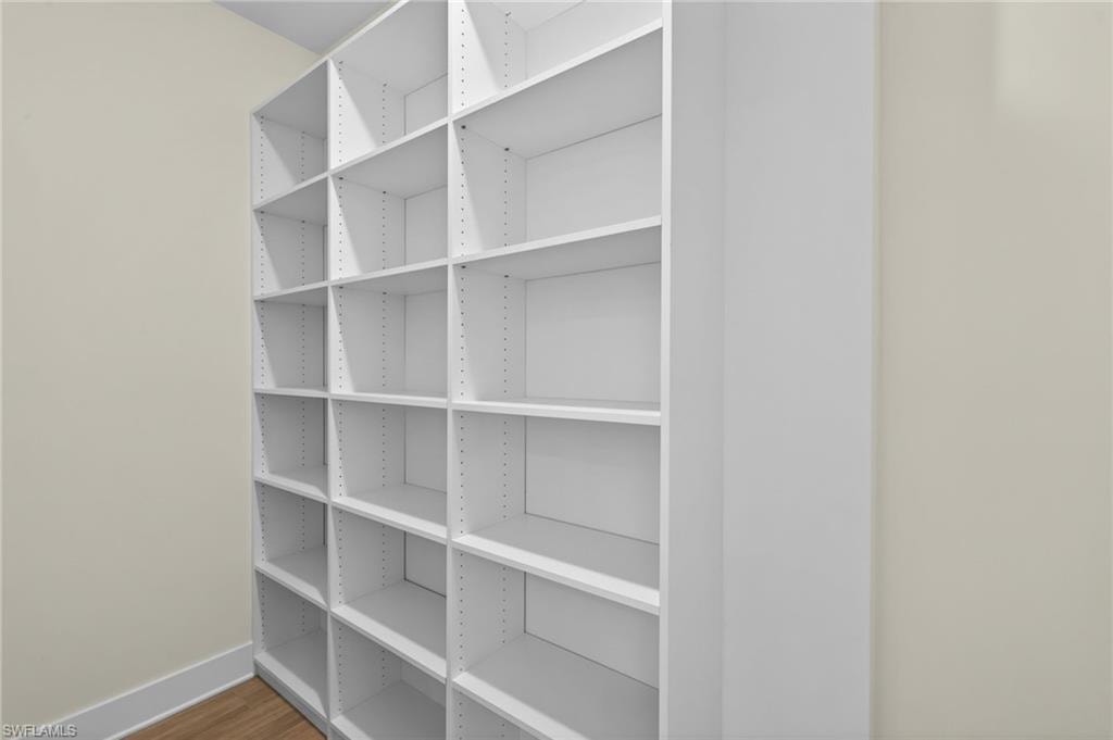 1030 SW 15th AVE photo 16