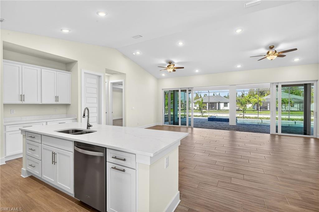 1030 SW 15th AVE photo 10