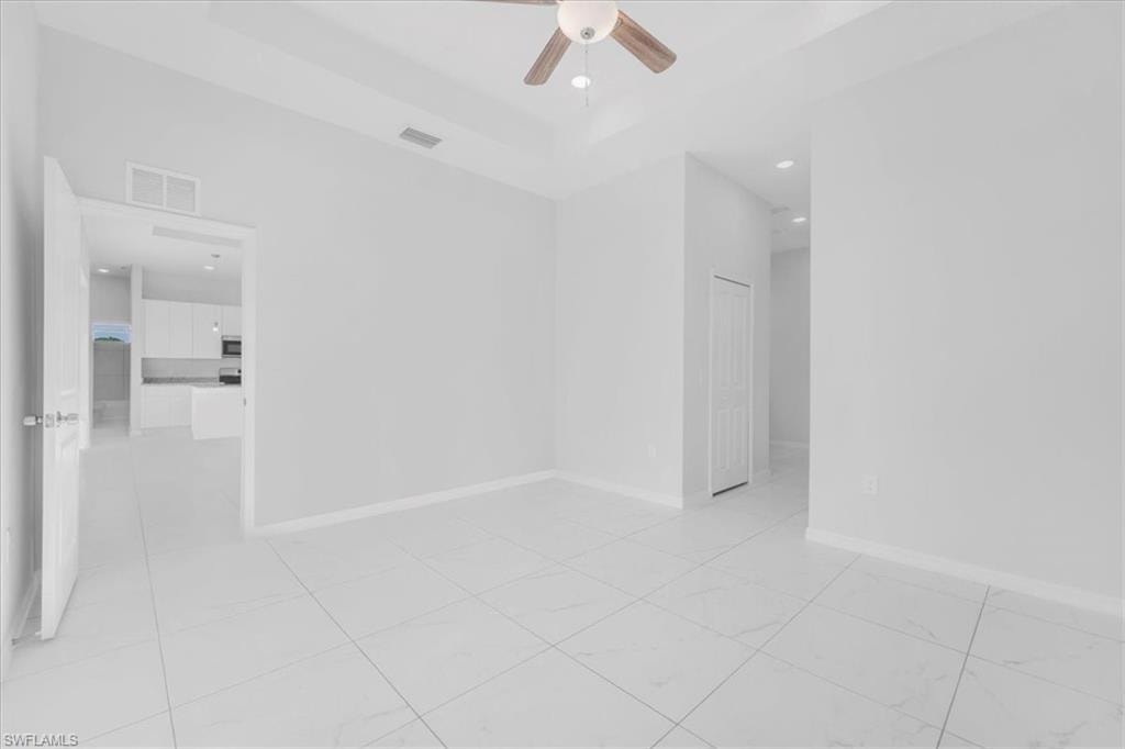 510 Kingsbury LN photo 16