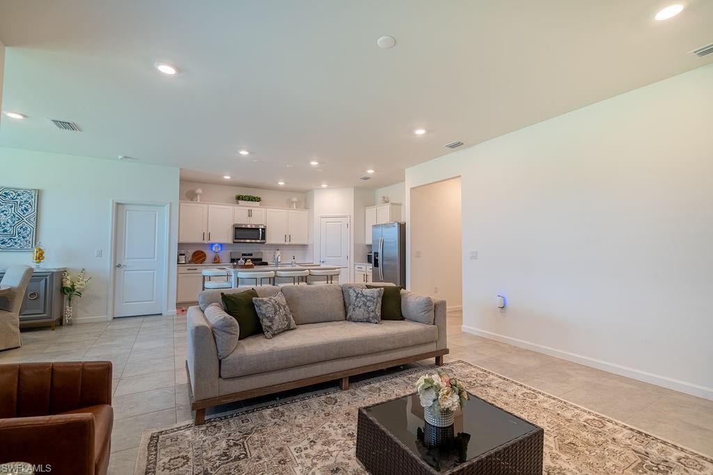16932 Harlequin CT photo 33