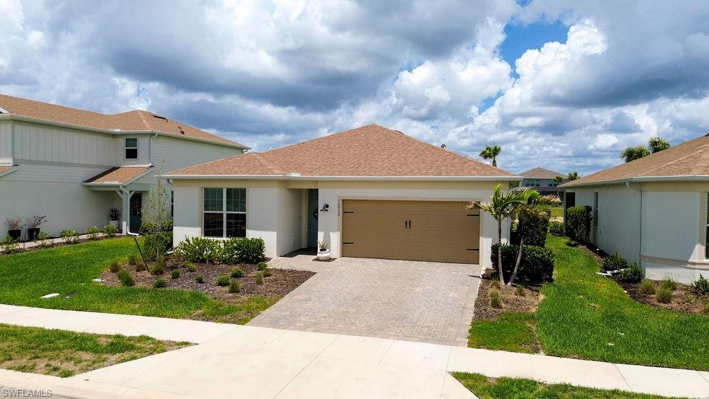 16932 Harlequin CT photo 50