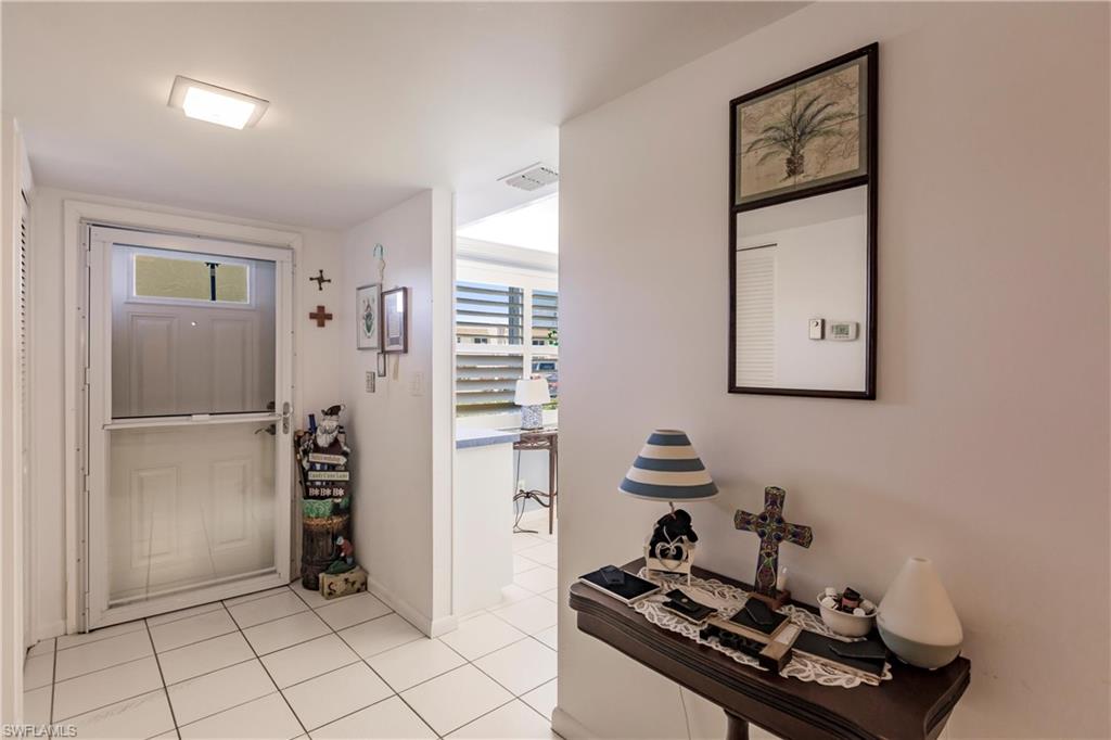 Front area with screen door for cross breeze.