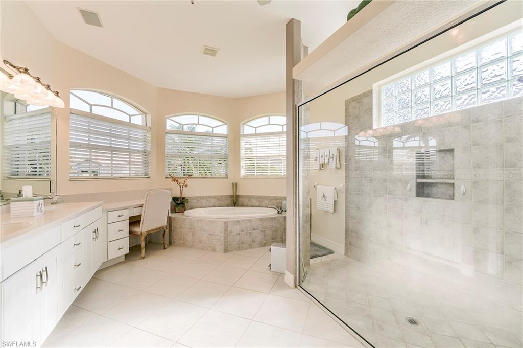 Primary bath with huge glaaa-wall shower