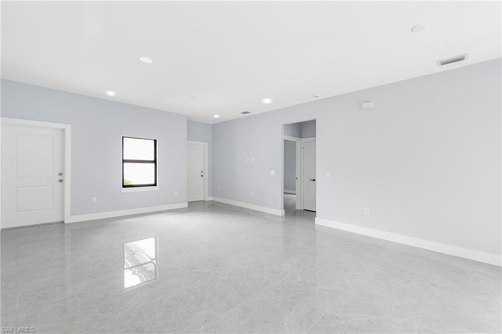2677 62nd AVE NE photo 16