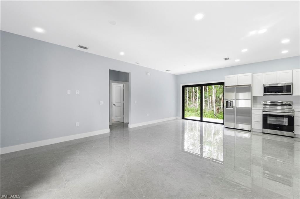 2677 62nd AVE NE photo 11