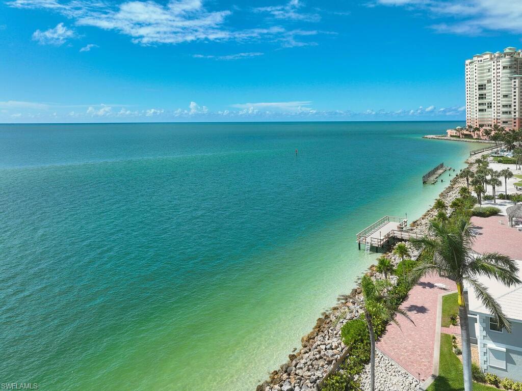 1020 Collier BLVD 607