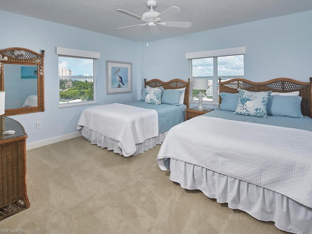 1020 Collier BLVD 607 photo 13