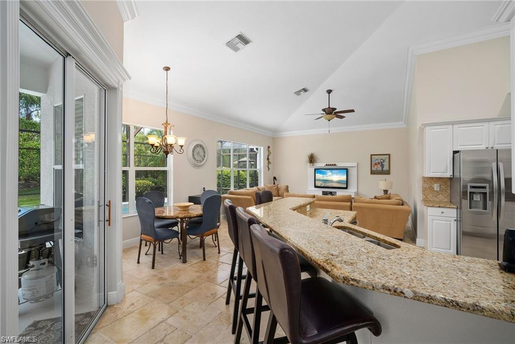8884 Mustang Island CIR photo 7