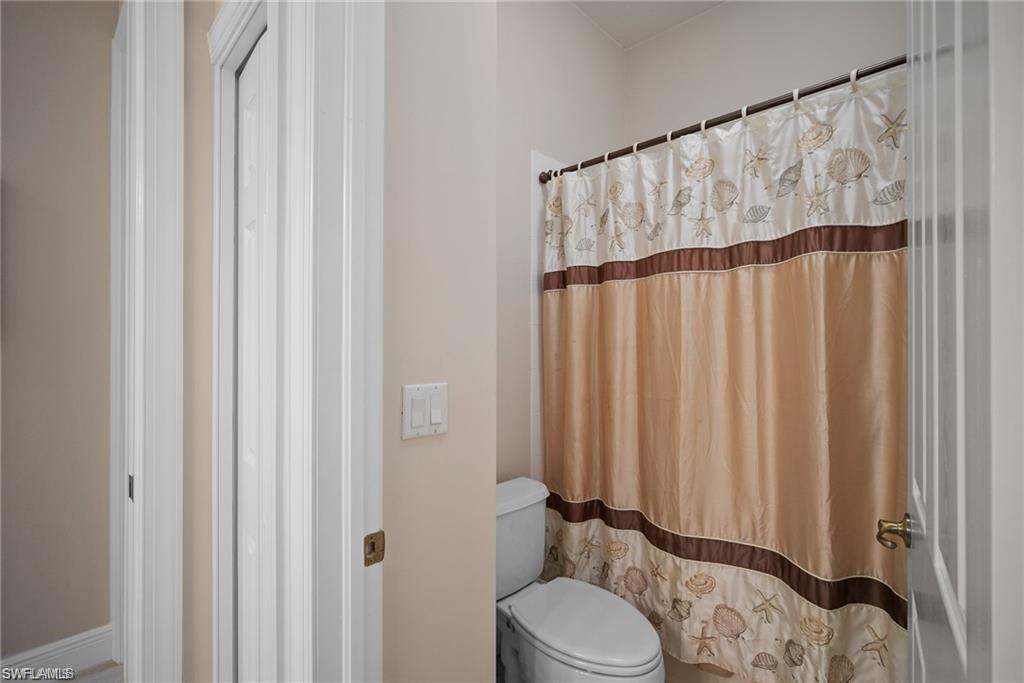 8884 Mustang Island CIR photo 18