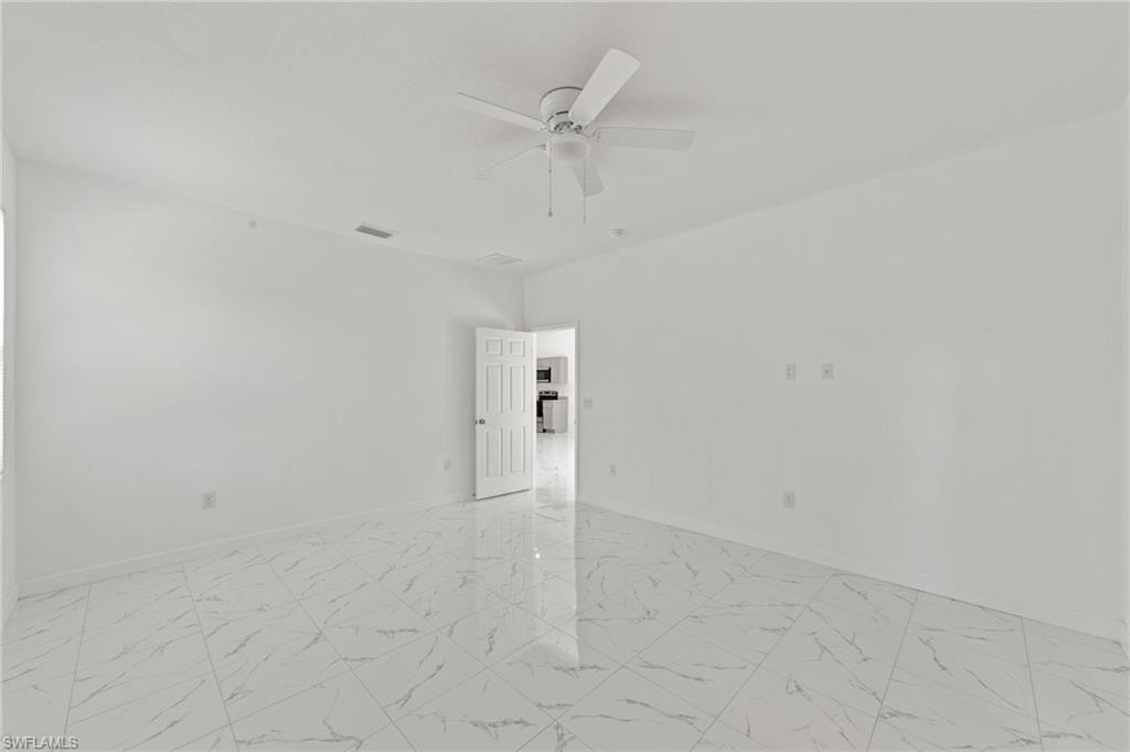 1940 Laverna AVE photo 15