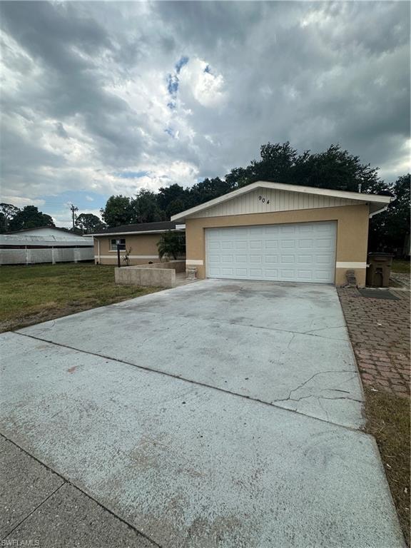904 LEELAND HIGHTS BLVD