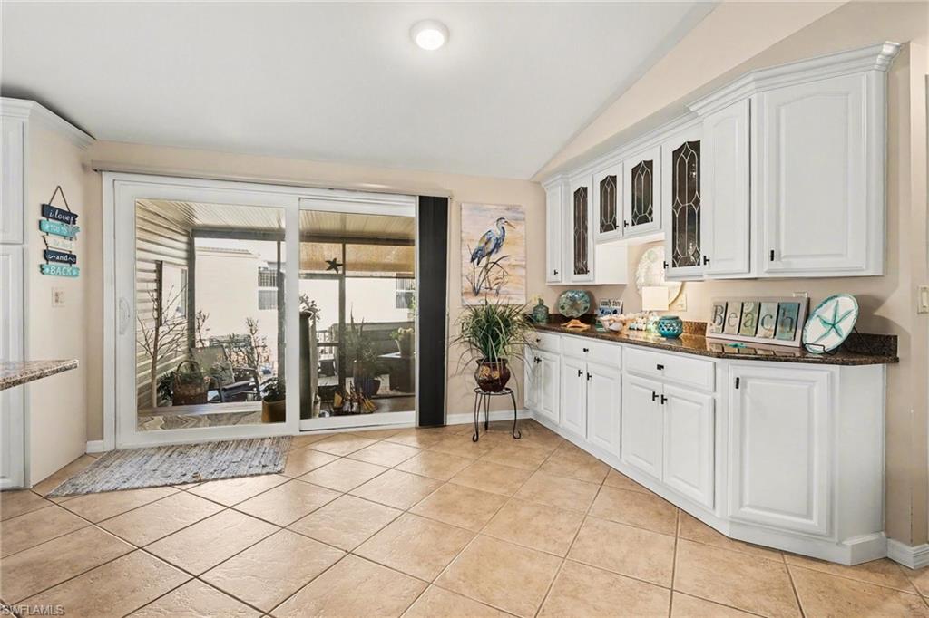 11111 Bayside LN photo 12