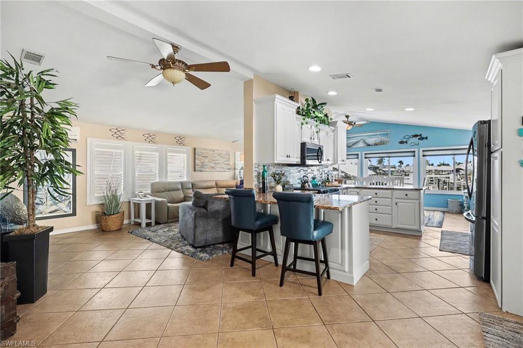 11111 Bayside LN photo 8