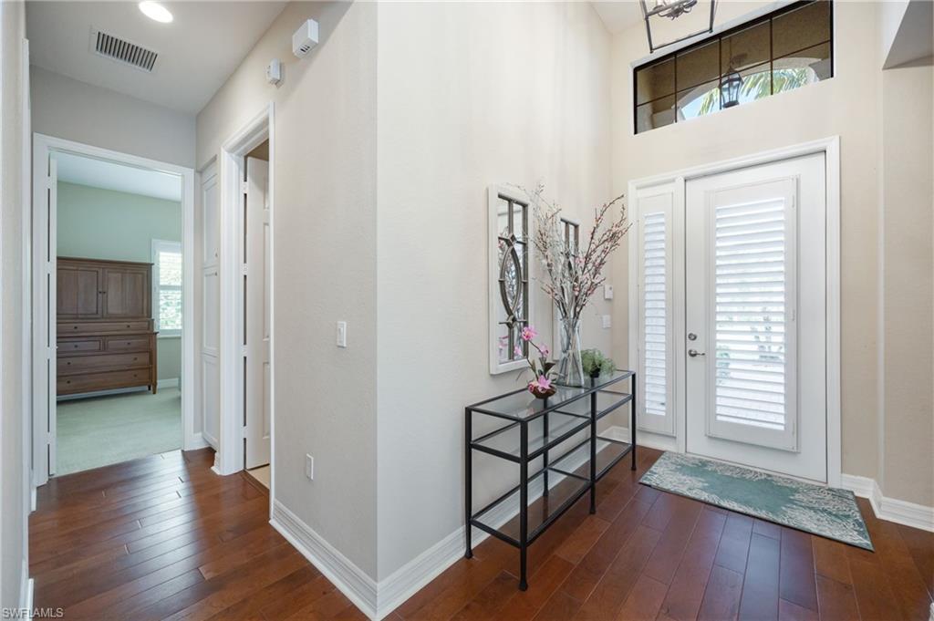 13736 Luna DR