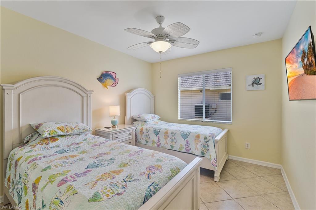 2228 26th TER photo 38