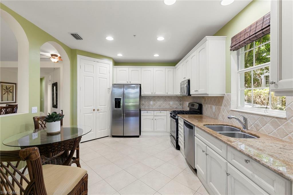 9066 Cascada WAY 101 photo 13