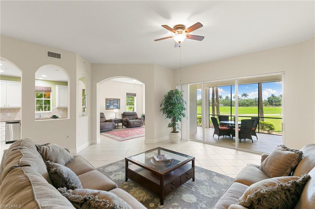 9066 Cascada WAY 101 photo 8