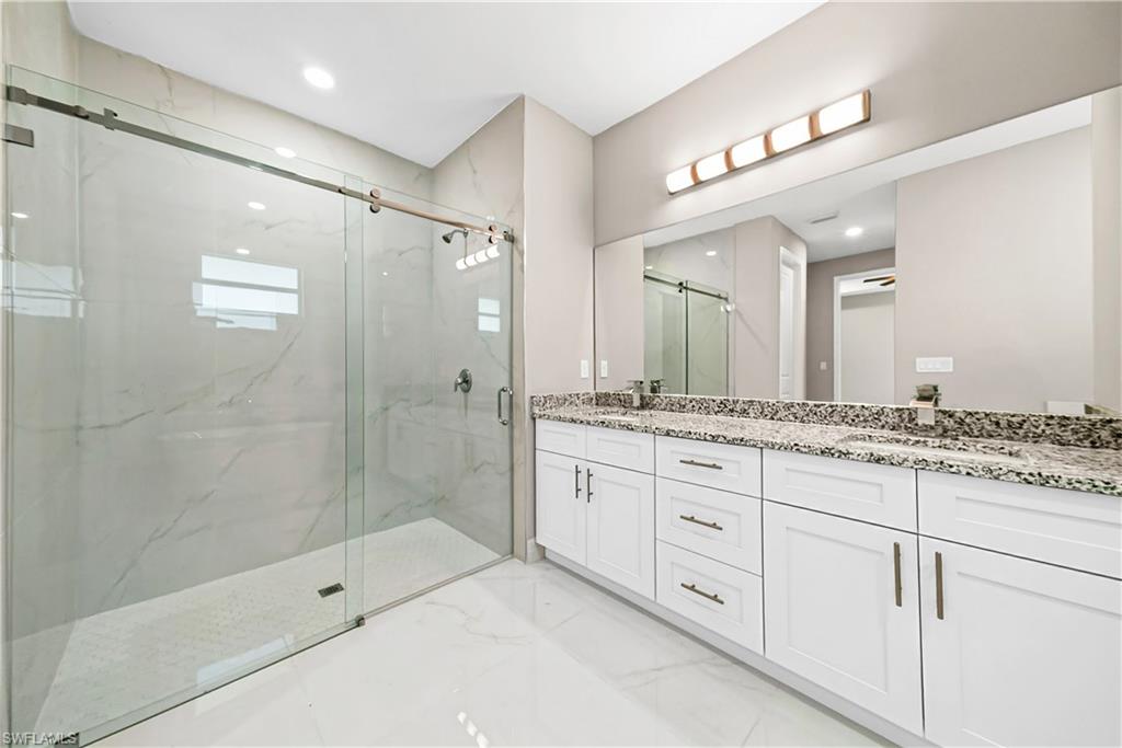 1032 Milwaukee BLVD photo 11