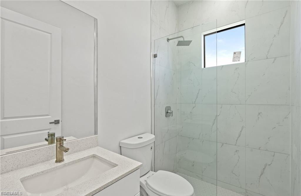 3927 NW 40th TER photo 18