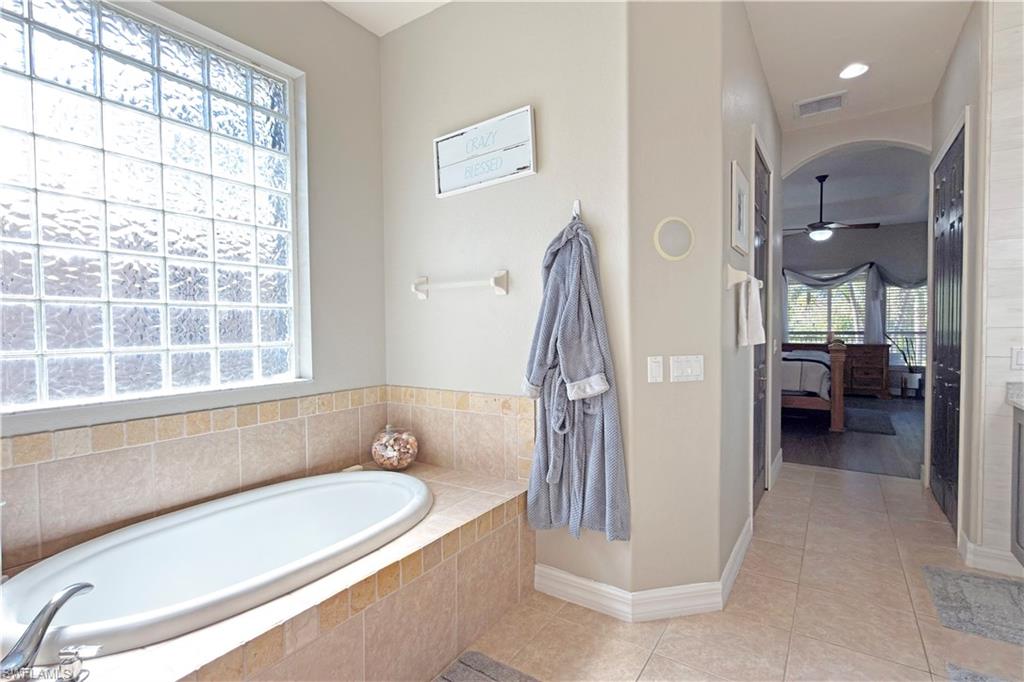 8723 S Lake CIR photo 22