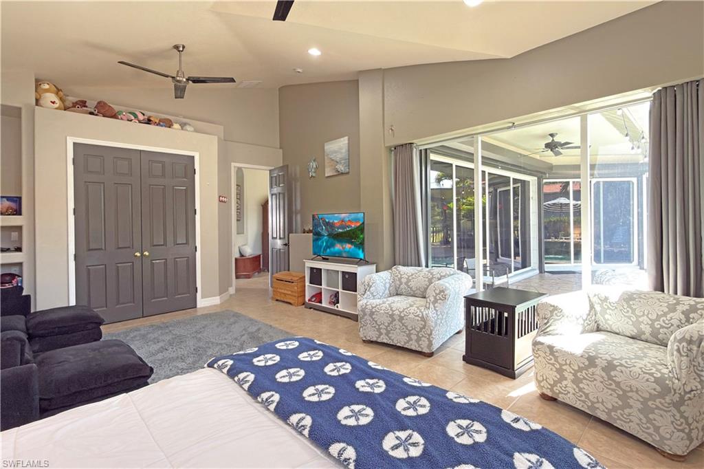 8723 S Lake CIR photo 36