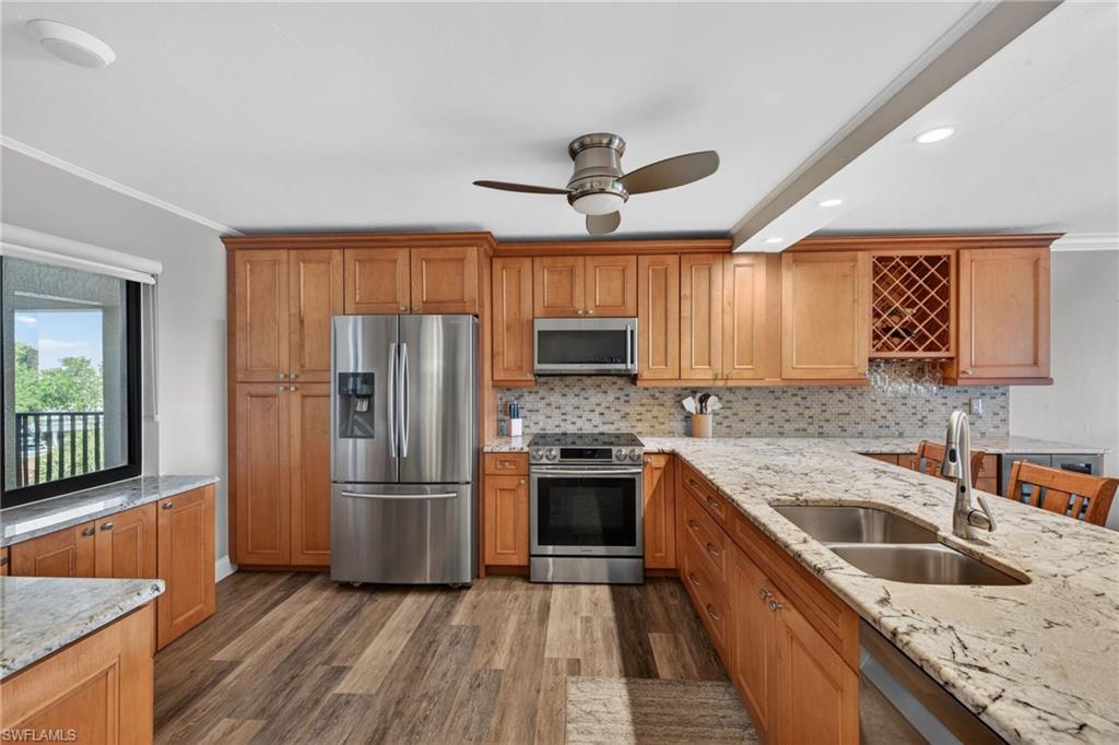 9435 Sunset Harbor LN 244 photo 6