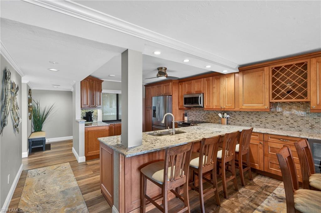 9435 Sunset Harbor LN 244 photo 7