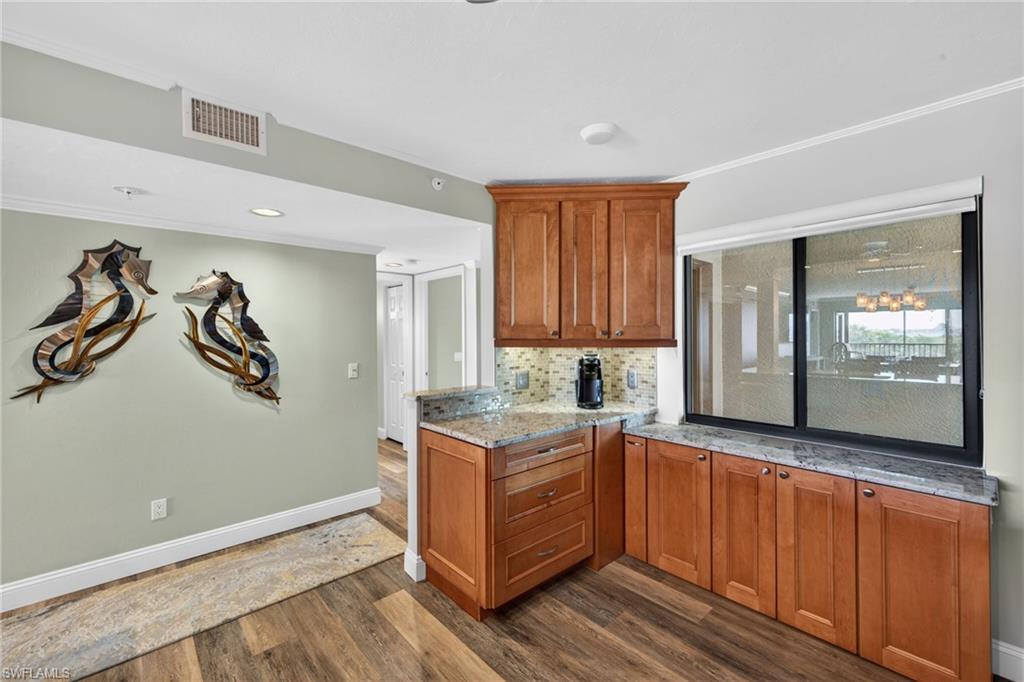 9435 Sunset Harbor LN 244 photo 9