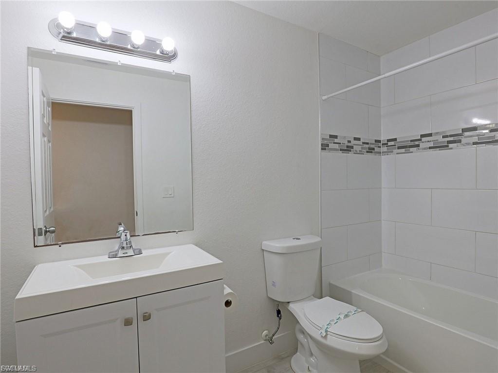 3874 Pearl ST photo 6