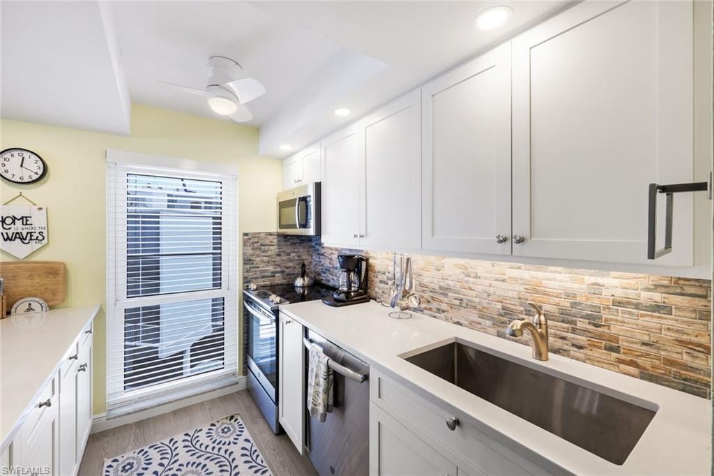 25840 Hickory BLVD B301 photo 11