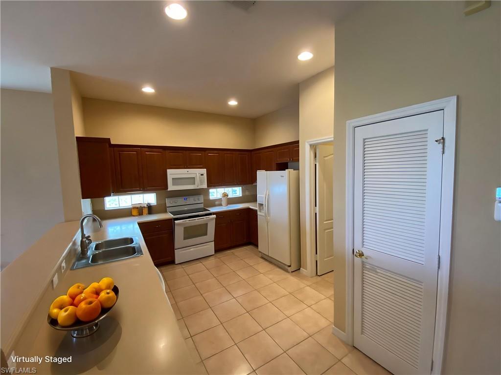 2677 Blue Cypress Lake CT photo 6