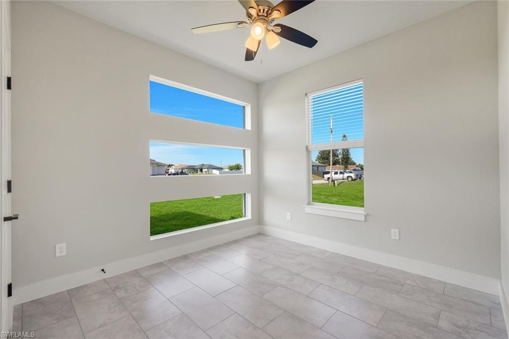 guest room 3 / home office, den or flex space