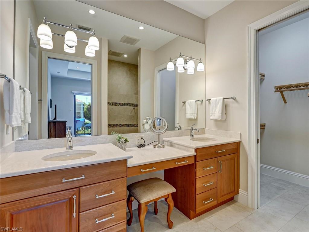 En Suite bath with Beautiful cabinetry & counters